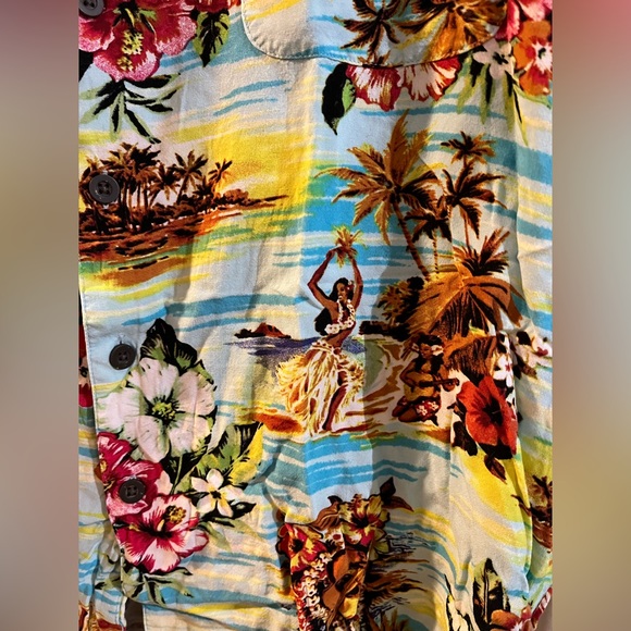 Men’s Collared Hawaiian Button Down Shirt - Picture 3 of 3